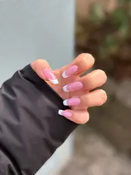 【Jr.ネイリスト】フレンチ 【オフなし】