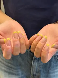 【オフなし/ケア込み】フレンチネイル（クリアベース）90分