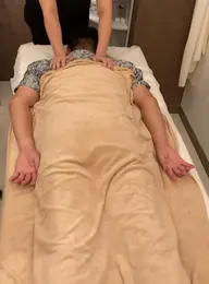 【当日割引】着衣のままでOK!  リラックスもみほぐし(ボディ+ヘッド)