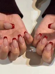 【オフ無料】（オフ有り）フレンチネイルコース♪