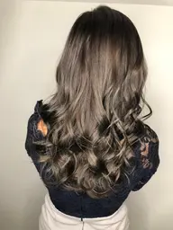 ✨【外国人風Wカラー】✨ケアブリーチ１回　カラー１回