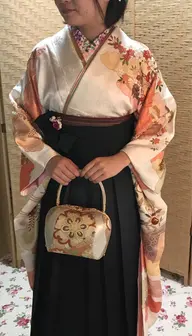 女性袴着付け【別途ヘアセット3,300円、メイク1,100円】