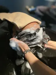 【リフレッシュコース】カットが無料！+至極のヘッドスパ（10分）