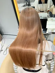 🫧ブリーチ縮毛矯正(酸性ストレート)+クイックトリートメント🫧¥25000/天神