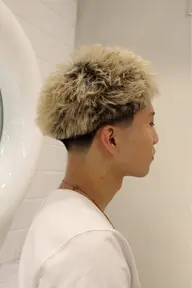 【⚡️当日予約可能⚡️】スパイキーショート+テーパーフェード🔥+最新トリートメント🌟