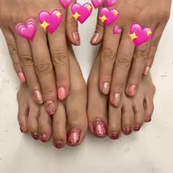 💗ハンド＆フットワンカラーorラメグラ💗合わせて￥8000(オフ＋￥800)リピーター様＋￥1000🤍