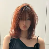 【🚨ブリーチなしで明るくしたい方おすすめ‼️】似合わせカット✂️+ブリーチなしWカラー🫐+保湿トリートメント✨