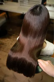 🟡【2回目再来クーポン】【ブリーチ毛は要相談】話題の酸性ストレート+骨格カット¥22000→16800