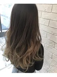 【ブリーチ込み価格】カット＋グラデーションカラー＋トリートメント￥11900