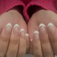 🌸3月限定価格🌷【オフなし/ケア込み】フレンチ(ベースカラーなし)