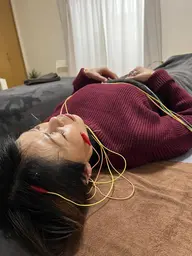【電気を流す美容鍼】お顔がゆるふわ・素敵な笑顔でマスクなしでも安心☺️