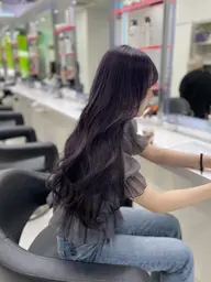 ［今だけの特別価格💭✨］韓国風ワンカラー＋髪質改善トリートメント🥣＋コテ巻き仕上げ