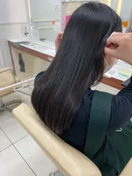 縮毛矯正‼️(ブロー込み♪)