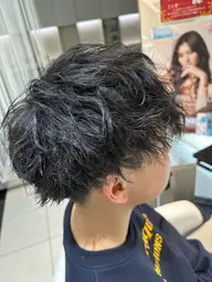 ブリーチ履歴ありでも⭕️メンズカット＆パーマ