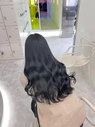 [🇰🇷韓国ヘア🇰🇷]ブルーブラック💙➕顔周りカット💙➕炭酸スパ💙