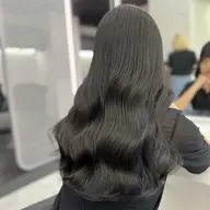 【🌹期間限定🌹】透明感を引き出す🦢透明感ワンカラー🦢＋オリジナルトリートメント🤍🕯️