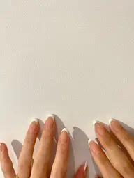 【ご新規様オフ無料】フレンチネイル