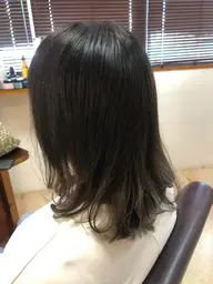 カット＋艶髪酸熱ストレート＋トリートメント✨