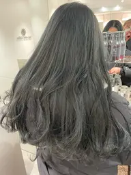 💙黒染め撃退💙黒染め落とし+ケアブリーチ+ケアカラー&オリジナルトリートメント👗