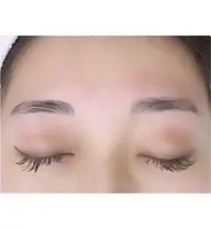 【男女に人気アイブロウ】ハリウッドブロウリフト