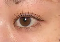 【初回限定】似合わせまつげパーマ（上）¥2,980アイシャンプー・トリートメント・コーティング付