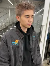 初回様5人限定カット+ブリーチ+オンカラー+トリートメント🌀