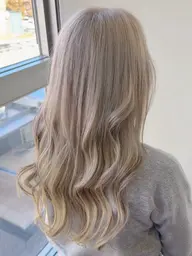 ✨ハイトーン!ブリーチオンカラー✨