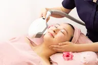 【人気の部位をお得に脱毛!】顔orVIO脱毛