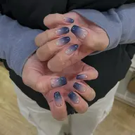 〈オフなし〉グラデーション➕2本アートorストーン10粒