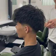 シャンプーカット…¥6050