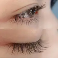 【フラットラッシュ】超軽量高持続力140本★初回オフ無料★ ✨アイパック付き✨