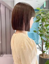 👑大人気ぱつっとボブカット（シャンプーブロー込み）