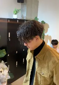 [特別料金]メンズカット+ツイストスパイラルパーマ9500円