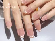 マグネットグラデーションフレンチ🌟 2級資格持ちネイリスト　口コミ禁止❗️他店のオフ980