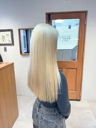 😍【ブリーチカラー×トリートメント】