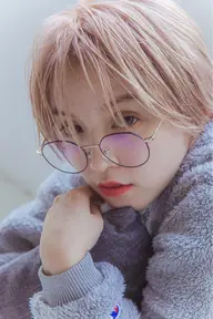 【新規】メンズカット＋ケアブリーチWカラー（ミルクティー/グレージュ）¥13000