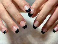 【Handオフあり1ヶ月以上】 フレンチネイル👙