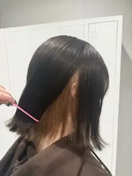 《🫐MEI得意menu🫐》インナーブリーチ+オンカラー(イヤリングも可能です🙆♀️)