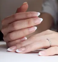 フレンチネイル(オフ有り)