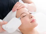 【新規】《人気No1》目元クマ ケアスペシャル＋目元美容液付60分◆お悩みの深いクマの方にオススメ　￥4,980