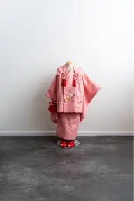 三歳☺︎七五三☺︎ヘア＋着付け★平日9時​〜​割引あり◎土日祝10時​〜​※メイクはオプション※注意事項必ずご一読ください