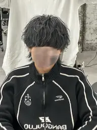 【初心者にも扱いやすい】メンズカット＋ダメージケアツイスパ(波巻き)パーマ