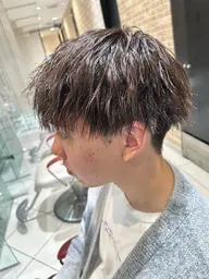👑ソフトツイスト👑メンズカット+ツイストパーマ+トリートメント+眉毛カット+スパ+ヘアセット