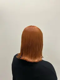 カット＋ブリーチ＋カラー🌻🩵