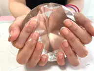 ガラスフレンチ（オフ込み）綺麗め大人デザイン。ベースカラーは300異常あるカラーからご選択いただきます