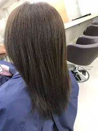 サラツヤ柔らかな✨️縮毛矯正＋カット※根元12cm以上矯正をあてられる場合＋ロング薬剤代¥500だけ追加金必要になります