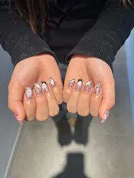 🎀4/8.9.10🎀予約限定☆{オフあり)  持ち込みシンプルデザイン☆　※パーツ・長さ出し・亀裂補強は追加料金