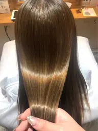 🌟🪽髪質改善🌟🪽透明感カラー➕ULTOWAトリートメント【ロング料金なし】