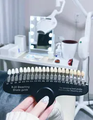 《初回☆一気に白さを》高性能ホワイトニング6照射¥7,960【男女OK】