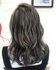 【🌹2024年人気no1メニュー🌹】外国人風ハイライト+カット+オリジナルトリートメント